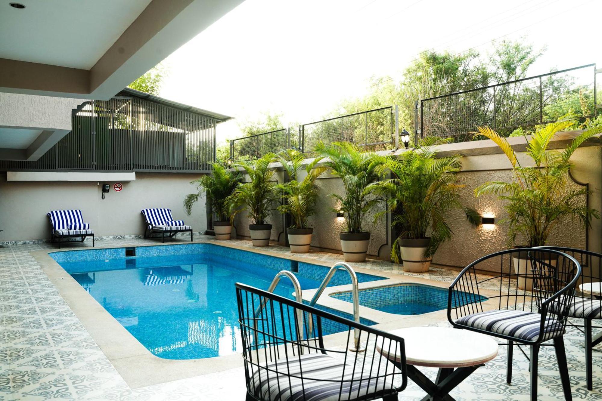 Ariena By Spree Hotels Goa Морджим Екстериор снимка