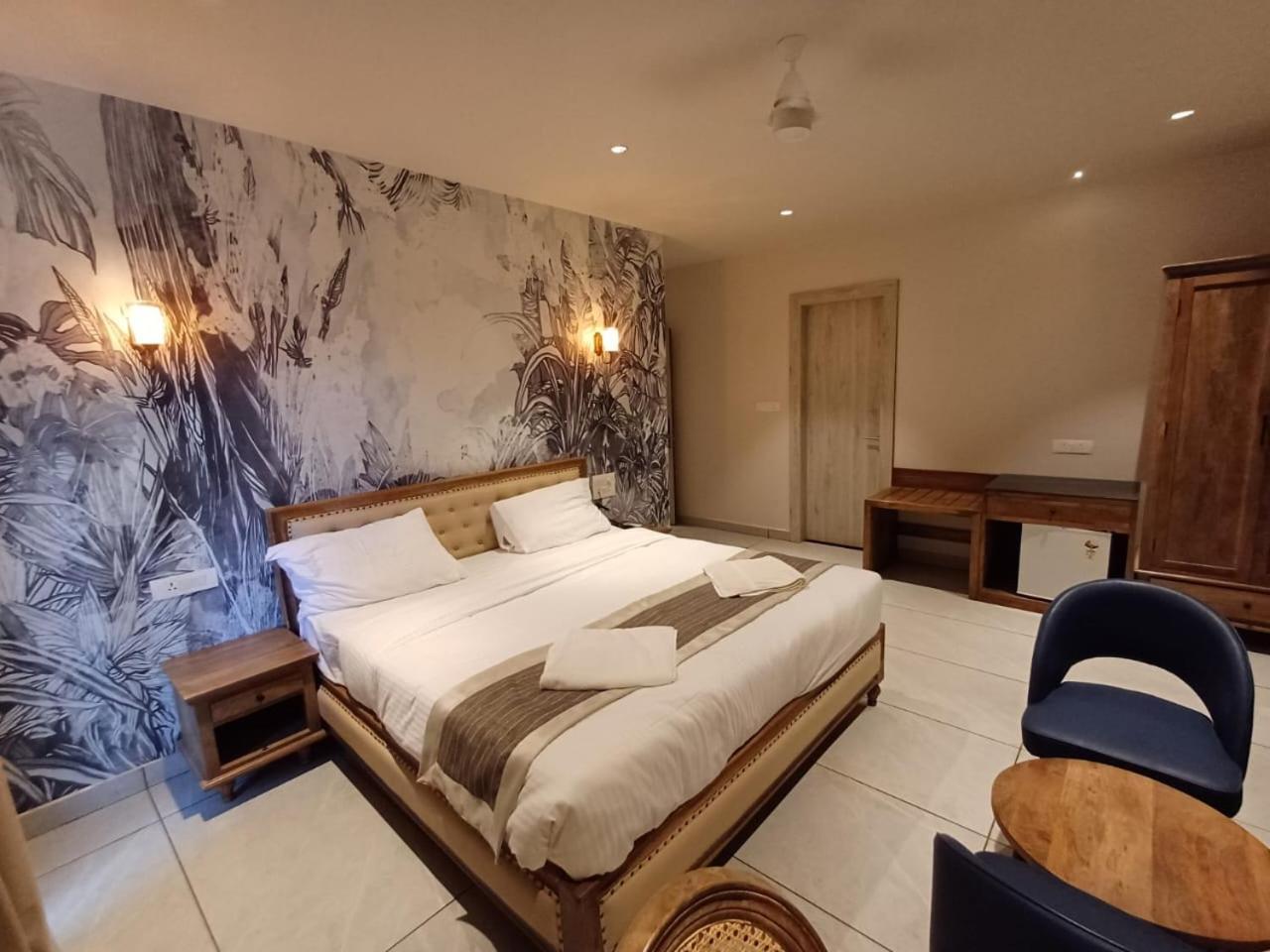 Ariena By Spree Hotels Goa Морджим Екстериор снимка